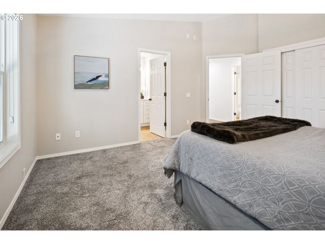 141 Nw CODY Ct, Hillsboro, OR 97124