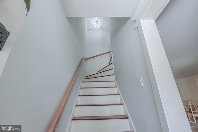 909 CORGIE ST, Cape May, NJ 08204