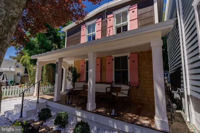 909 CORGIE ST, Cape May, NJ 08204