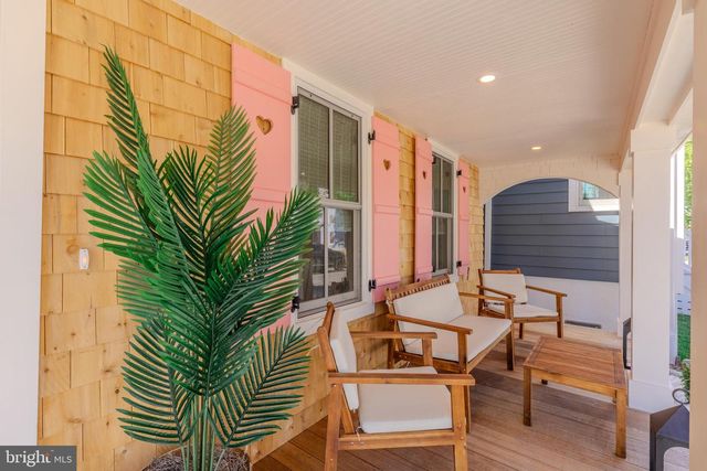 909 CORGIE ST, Cape May, NJ 08204