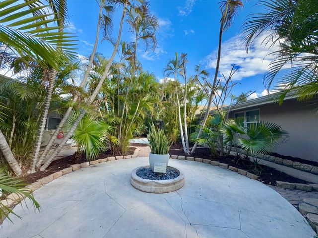 924 NE 17th Terrace 10, Fort Lauderdale, FL 33304