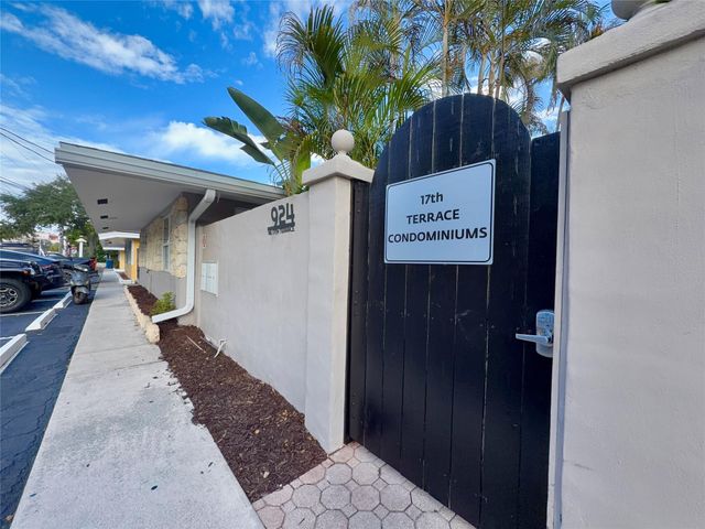 924 NE 17th Terrace 10, Fort Lauderdale, FL 33304
