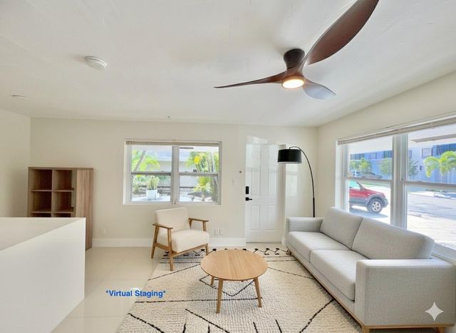 924 NE 17th Terrace 10, Fort Lauderdale, FL 33304