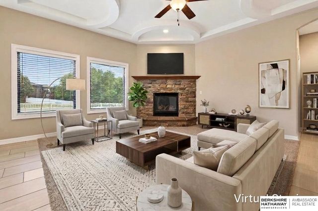 10615 Hillcrest Drive, La Vista, NE 68128