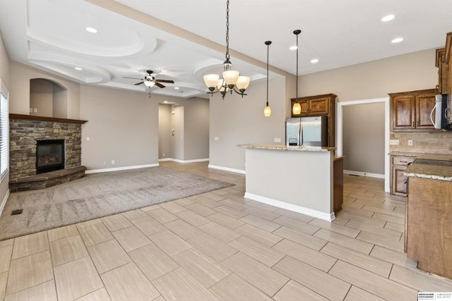 10615 Hillcrest Drive, La Vista, NE 68128