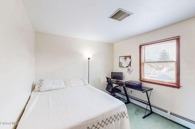 1141 Vinewood Avenue, Rotterdam, NY 12306