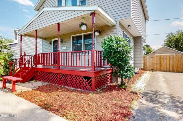 1141 Vinewood Avenue, Rotterdam, NY 12306