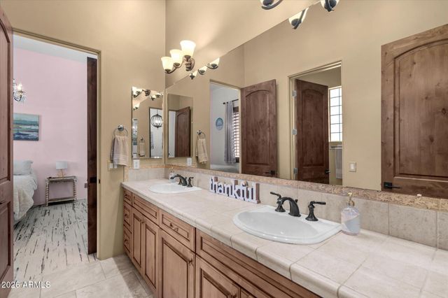 33306 N 53RD Place, Cave Creek, AZ 85331