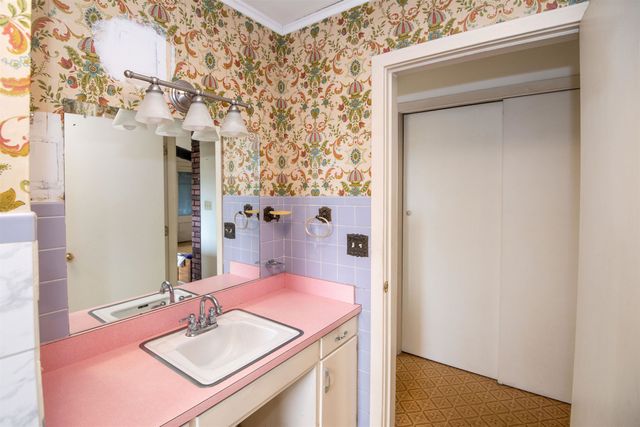 341 Tremont Street, Barre City, VT 05641