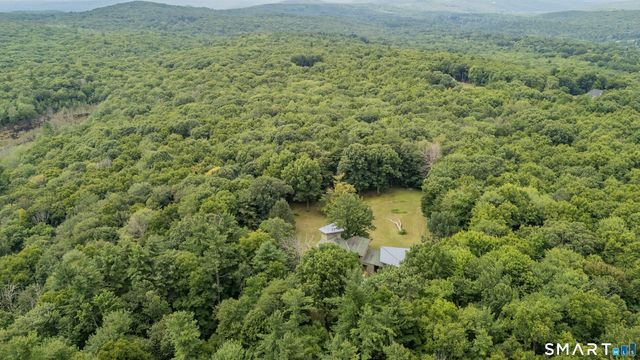 27 Ridge Road, Canton, CT 06019