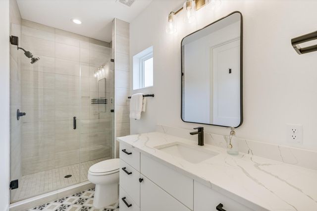 1201 Canyon Edge DR, Austin, TX 78733