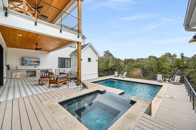 1201 Canyon Edge DR, Austin, TX 78733