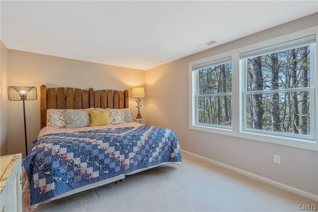 6929 Old Quarry Road, Dewitt, NY 13066