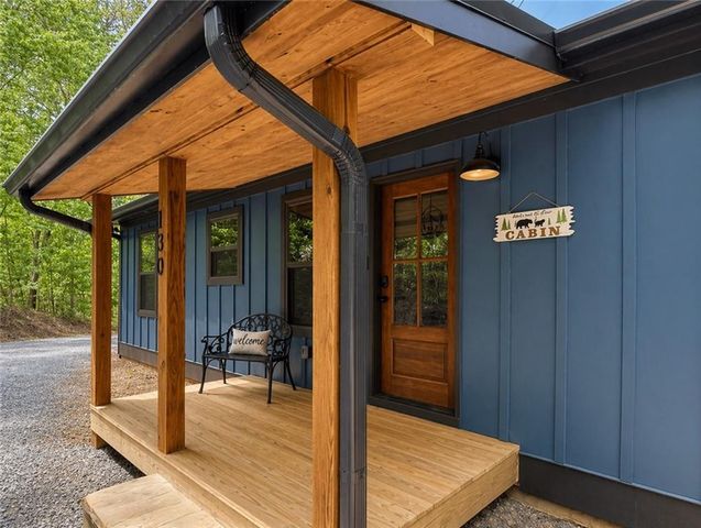 130 Orbit Lane, Ellijay, GA 30540