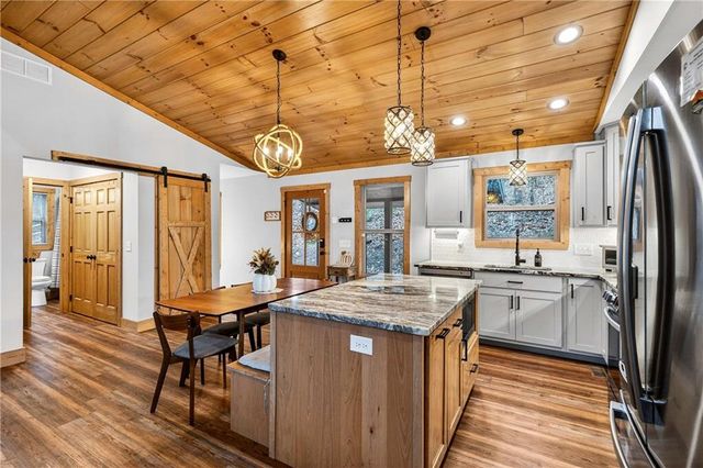 130 Orbit Lane, Ellijay, GA 30540