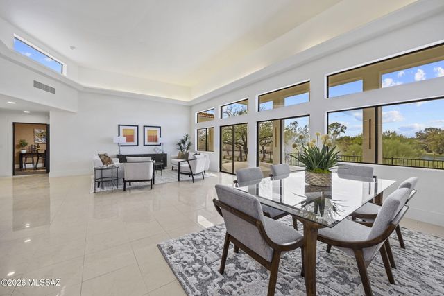 295 W Valle Del Oro Road, Oro Valley, AZ 85737