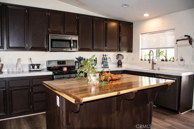 165 Solana, San Jacinto, CA 92582