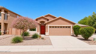 114 S Beyerville Place, Sahuarita, AZ 85629