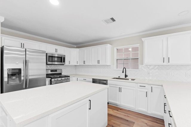 3302 Gladwyne Lane, La Porte, TX 77571