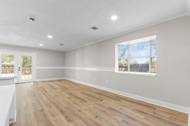 3302 Gladwyne Lane, La Porte, TX 77571