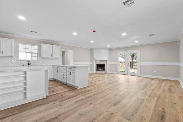 3302 Gladwyne Lane, La Porte, TX 77571