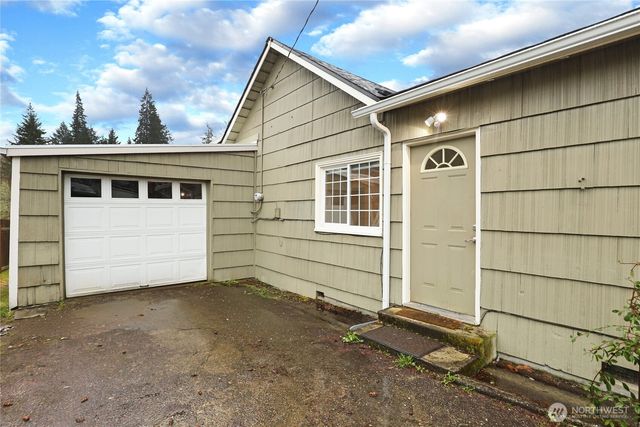 1505 Retsil Road SE, Port Orchard, WA 98366
