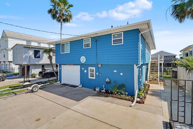 19 Dolphin Street, Bayou Vista, TX 77563