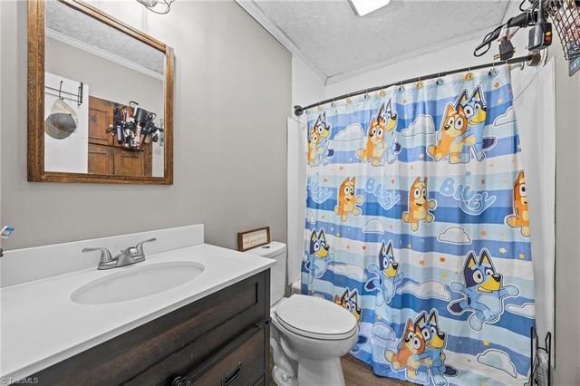 410 Rosewood Drive, Lexington, NC 27292