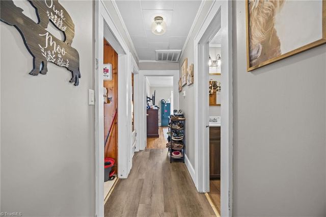 410 Rosewood Drive, Lexington, NC 27292