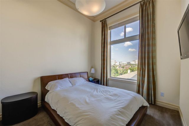 3388 Sage Road 502, Houston, TX 77056