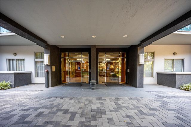 3388 Sage Road 502, Houston, TX 77056