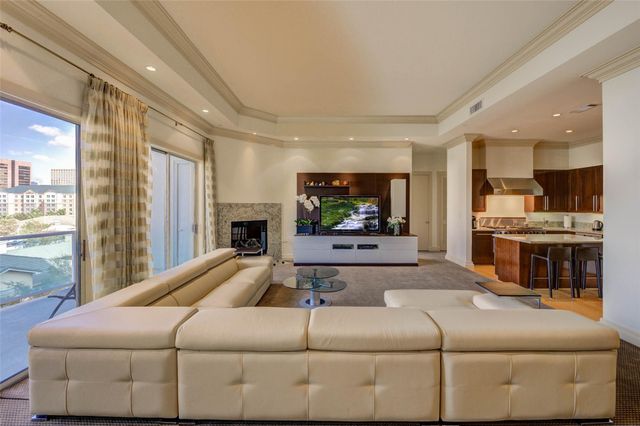3388 Sage Road 502, Houston, TX 77056