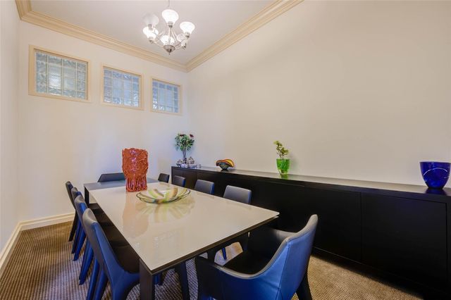 3388 Sage Road 502, Houston, TX 77056