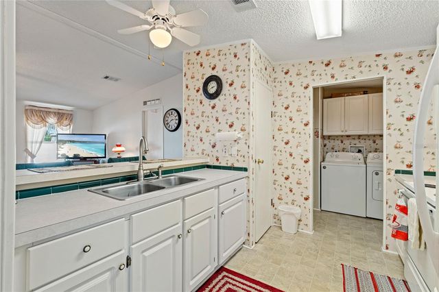 6136 RIDGEWAY DRIVE, Zephyrhills, FL 33542