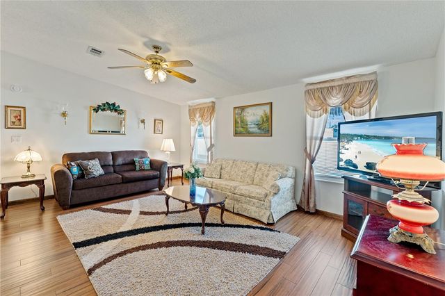 6136 RIDGEWAY DRIVE, Zephyrhills, FL 33542