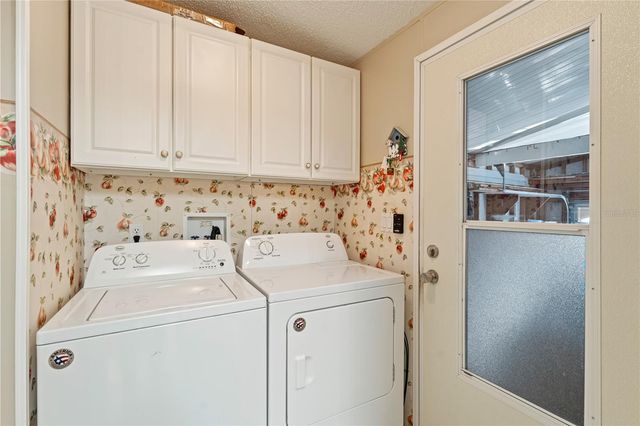 6136 RIDGEWAY DRIVE, Zephyrhills, FL 33542