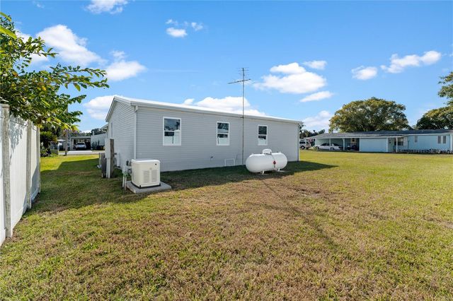 6136 RIDGEWAY DRIVE, Zephyrhills, FL 33542