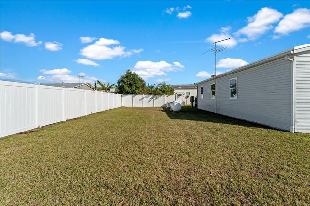 6136 RIDGEWAY DRIVE, Zephyrhills, FL 33542