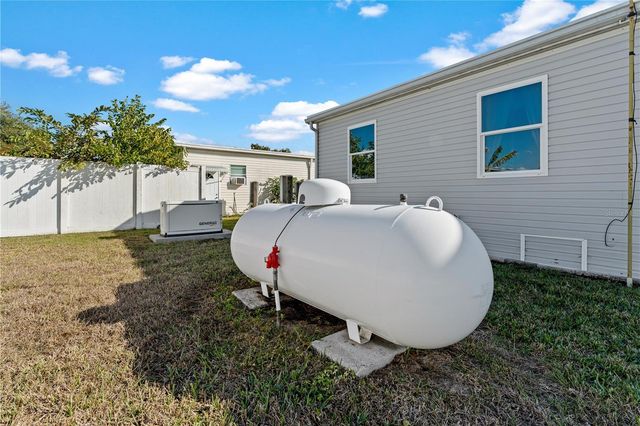 6136 RIDGEWAY DRIVE, Zephyrhills, FL 33542