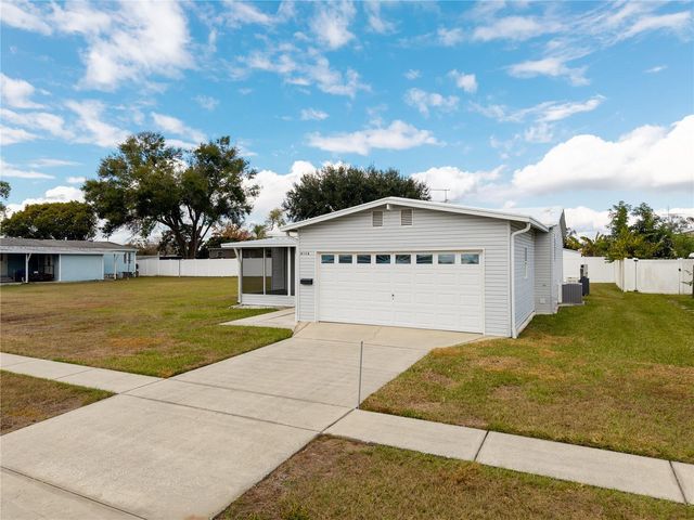 6136 RIDGEWAY DRIVE, Zephyrhills, FL 33542
