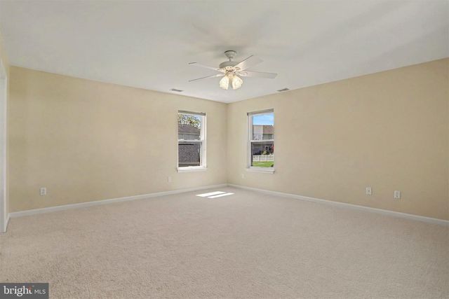 322 MAJESTIC CIR, Dallastown, PA 17313