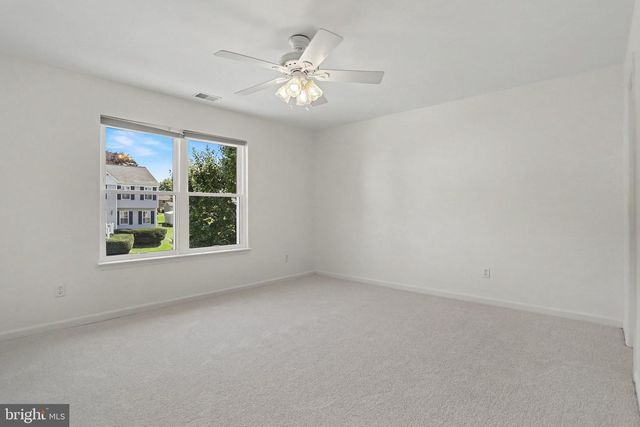 322 MAJESTIC CIR, Dallastown, PA 17313