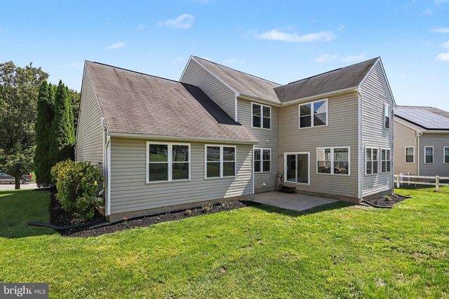 322 MAJESTIC CIR, Dallastown, PA 17313