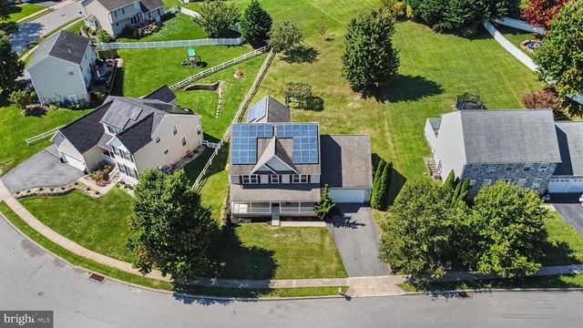 322 MAJESTIC CIR, Dallastown, PA 17313