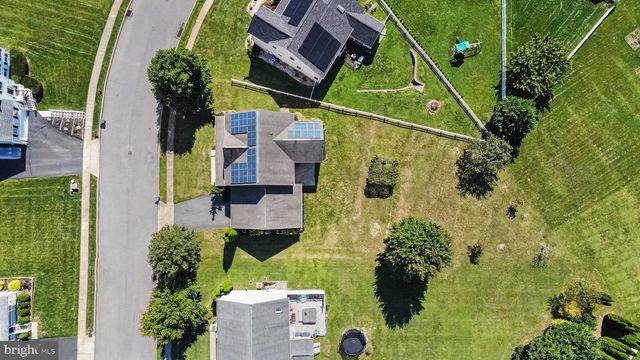 322 MAJESTIC CIR, Dallastown, PA 17313