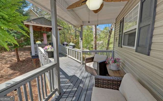 95 Windjammer Drive, Hiawassee, GA 30546