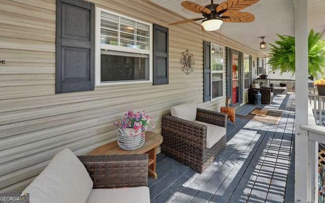 95 Windjammer Drive, Hiawassee, GA 30546