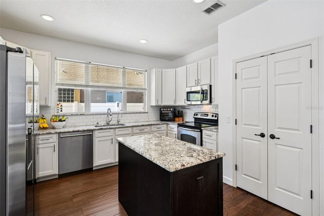 8203 LAKE CROWELL CIRCLE, Orlando, FL 32836