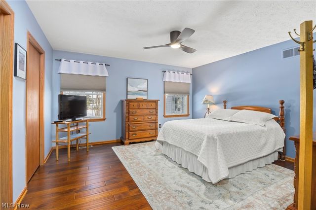 976 Rosemarie Circle, Wadsworth, OH 44281