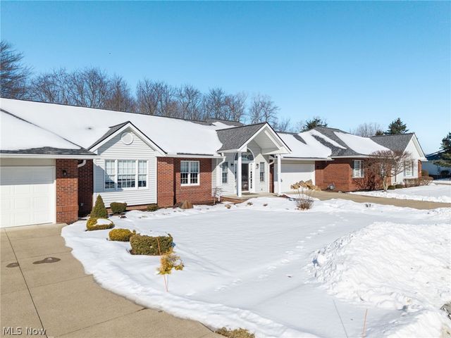 976 Rosemarie Circle, Wadsworth, OH 44281
